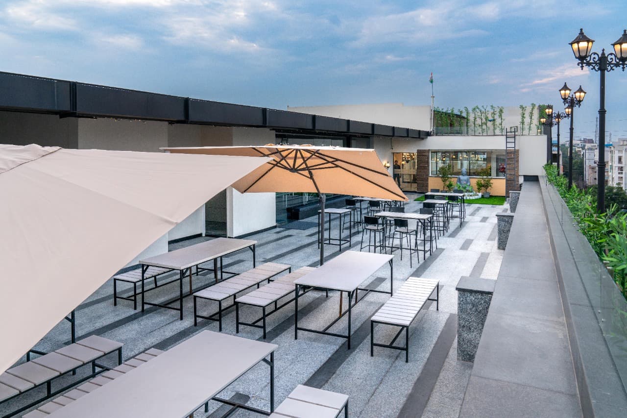 CS Luxurio - Image 5